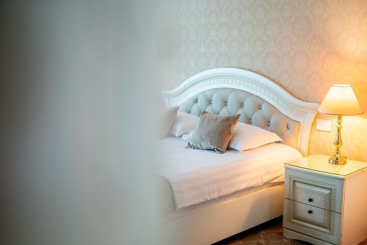 Room 41 of 103