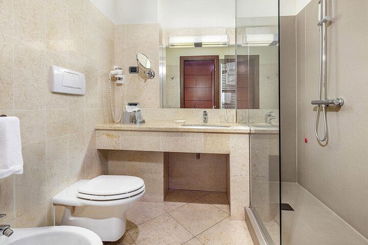 Clean Restrooms