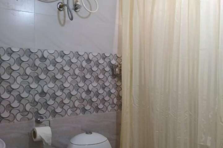 Room 50 of 60