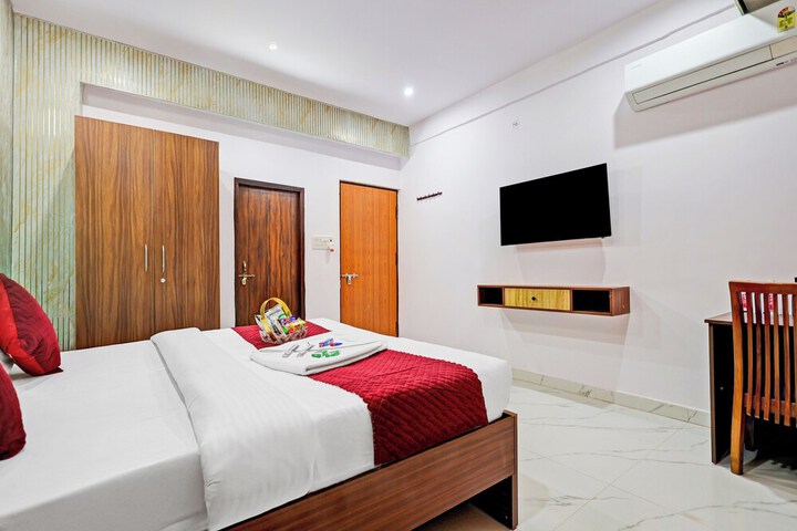 Room 19 of 32