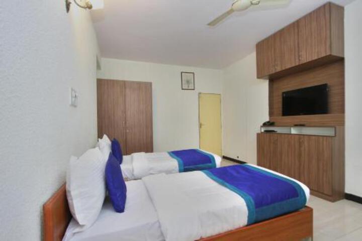 AECS LAYOUT BY OYO ROOMS