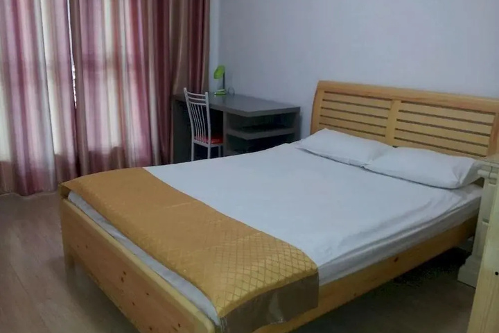 Le Jia Hotel