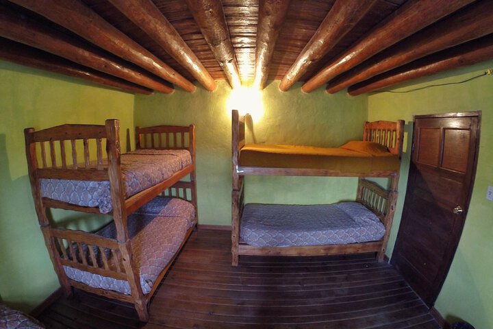 Room 7 of 10