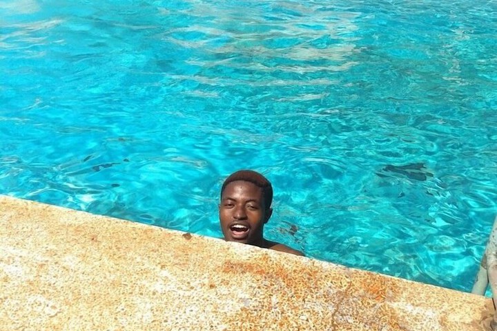 Pool 20 of 58