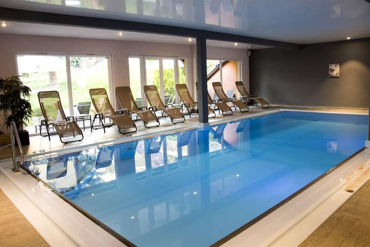 Pool 25 of 52