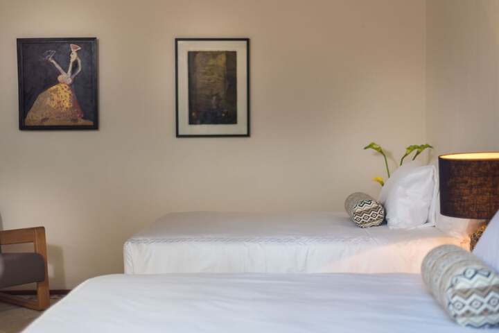 Room 11 of 68