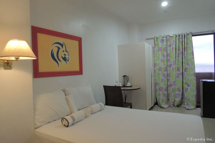 Room 21 of 58