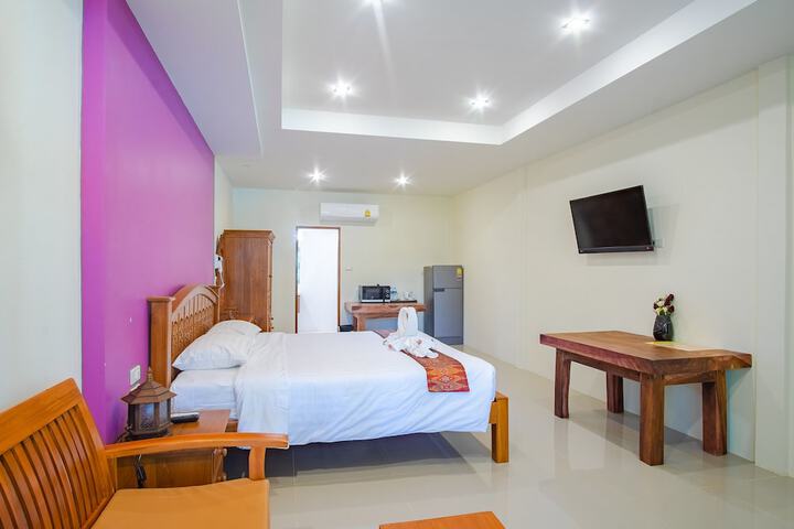Room 5 of 38