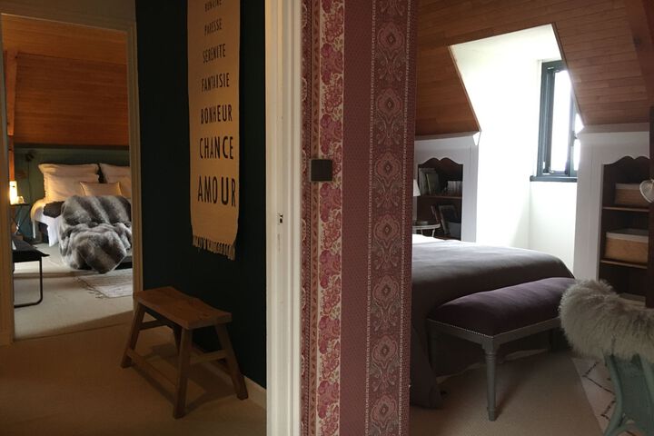 Room 25 of 38