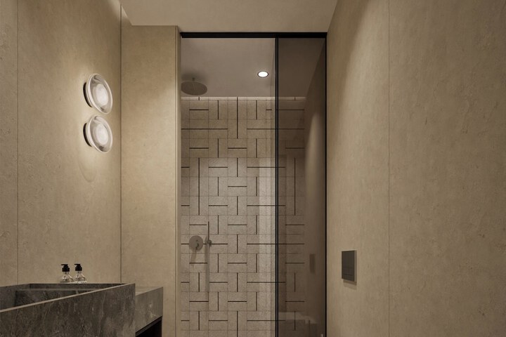 Room 83 of 112