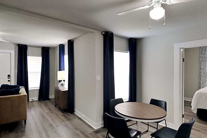 Room 8 of 21