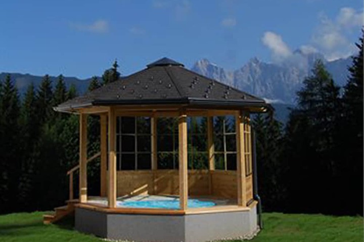 Pool 77 of 116