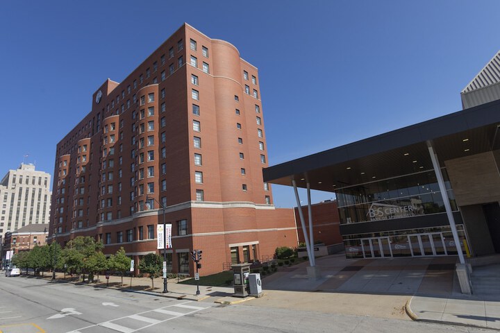 Hotel 62 of 63