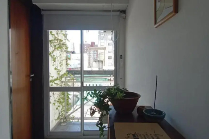 Room 12 of 20