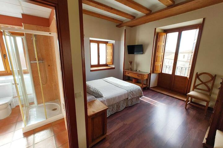 Room 18 of 40