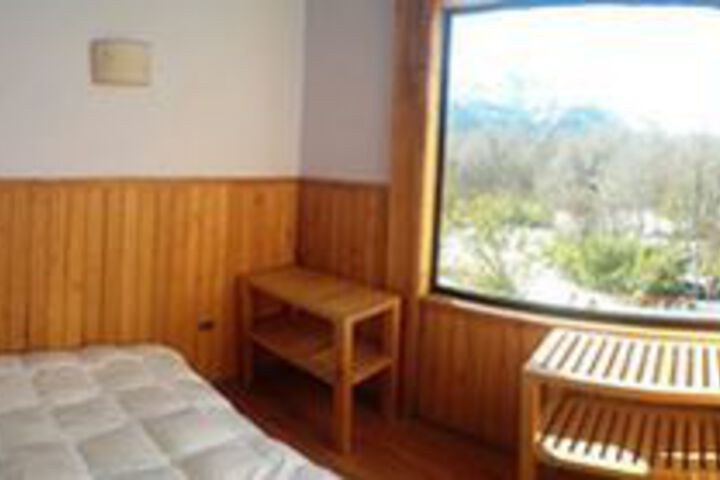 Room 14 of 27