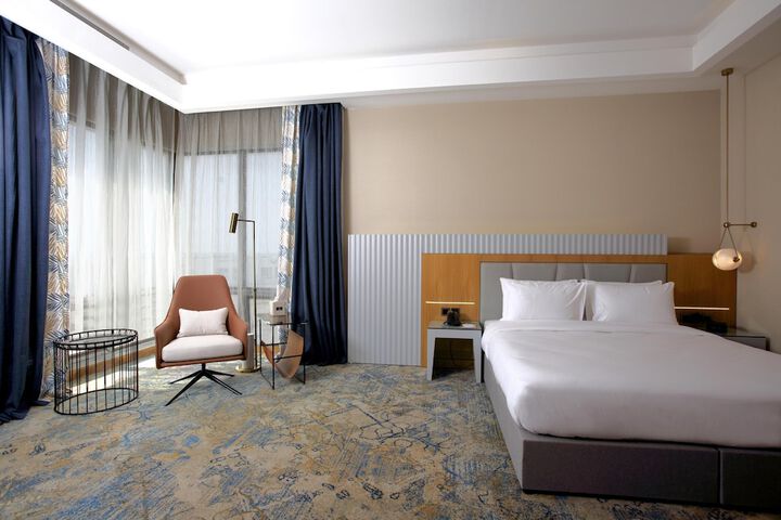 Room 31 of 66
