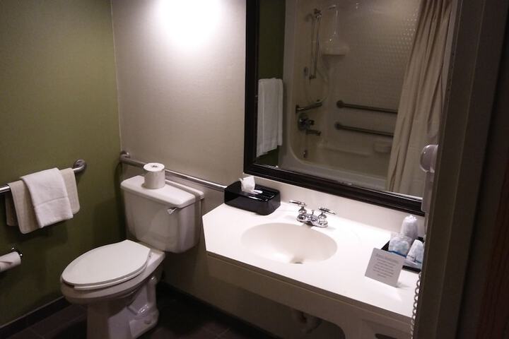 Bathroom sink