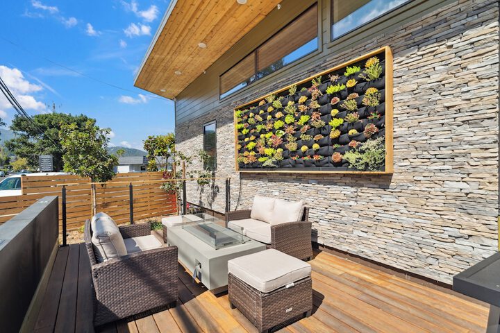 Terrace/Patio 40 of 76