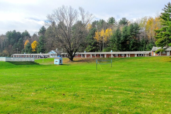 Property Grounds 21 of 22