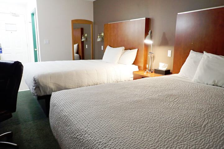 Room 7 of 16