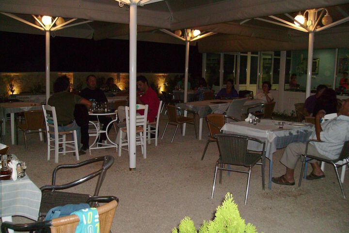 Dining 43 of 53