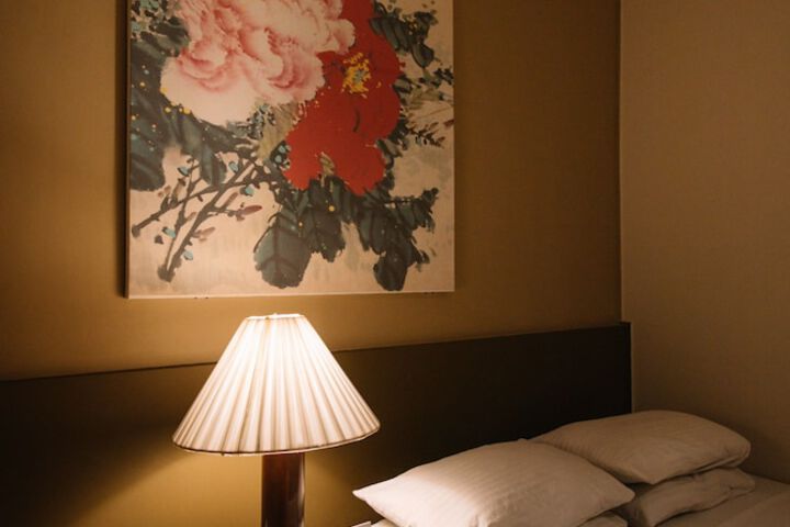 Room 45 of 158