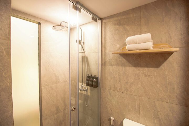 Clean Restrooms