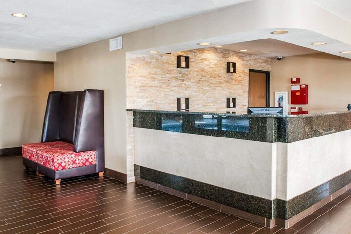 Hotel Interior 4 of 41