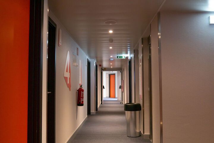 Ballroom/Hall 37 of 40