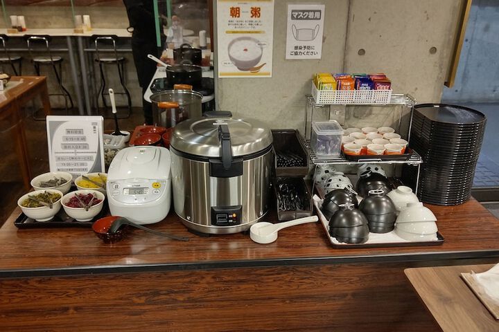 Breakfast/Coffee Service 17 of 29