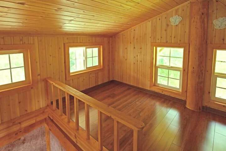 Room 15 of 50