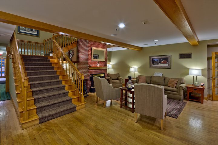 Guest Lobby