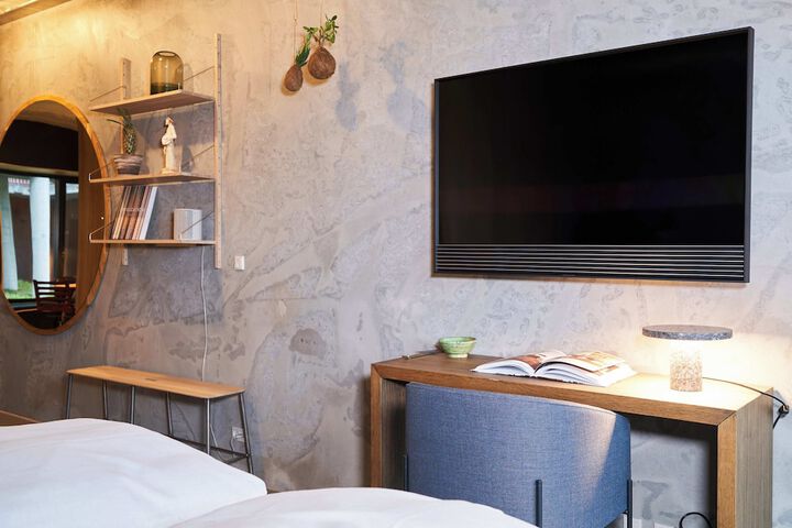 Room 47 of 125