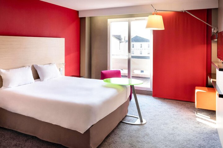 Hotel 57 of 60