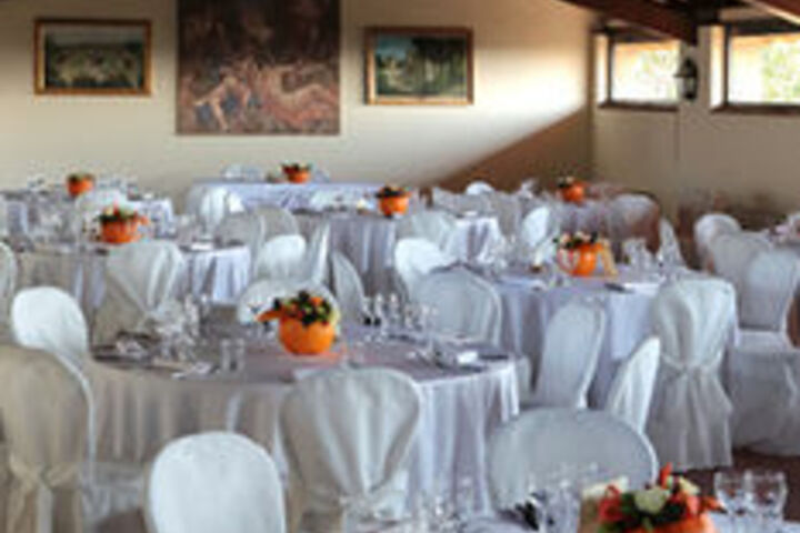 Ballroom/Hall 4 of 46