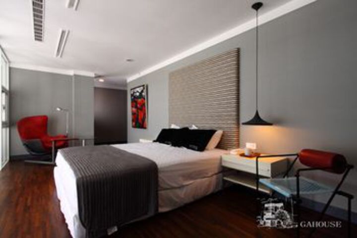 Room 28 of 45