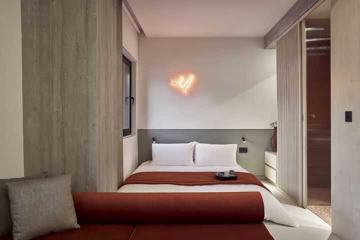 Room 4 of 59