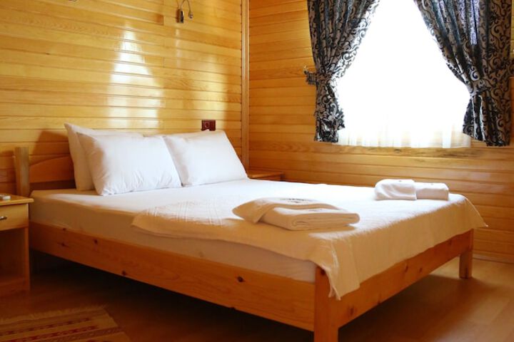 Room 29 of 115