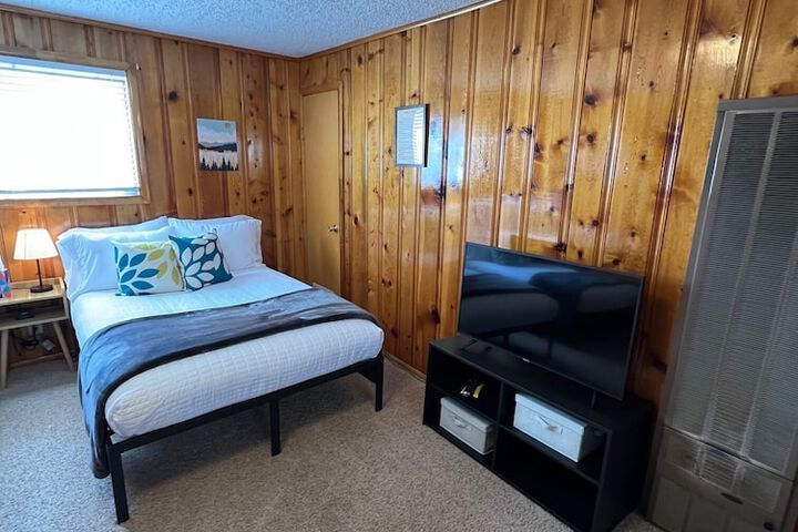 Room 69 of 236