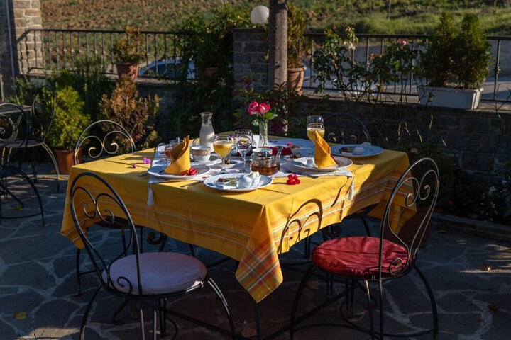 Breakfast/Coffee Service 36 of 57