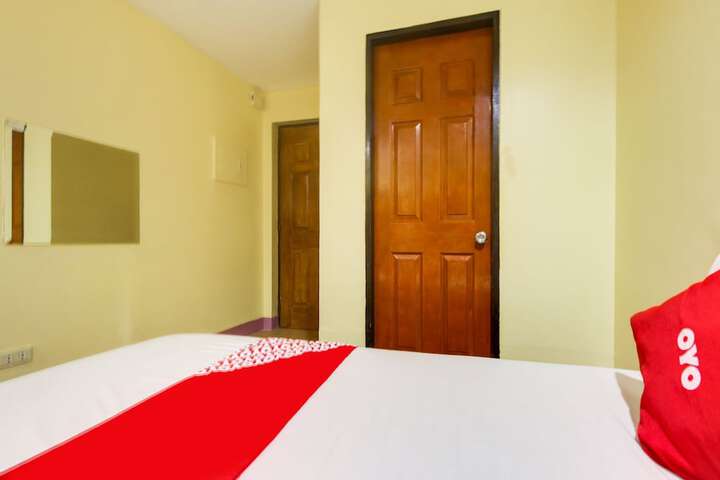 Room 14 of 23