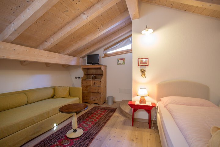 Room 14 of 44