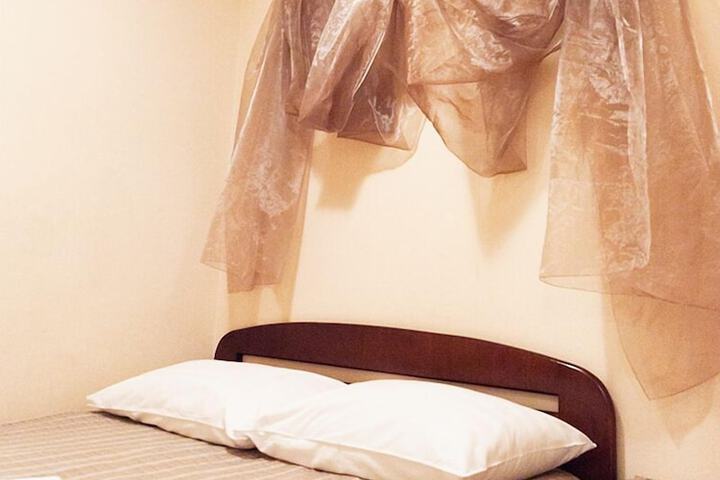 Room 23 of 154