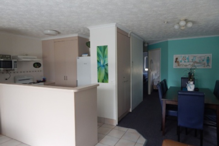 Room 119 of 560