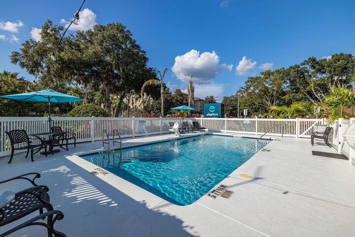 Pool 34 of 63