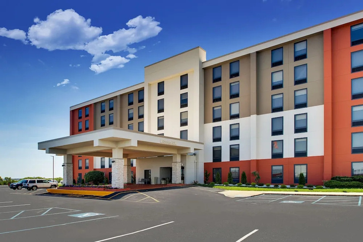 Image of Comfort Inn & Suites