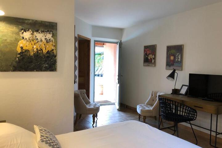 Photo 17