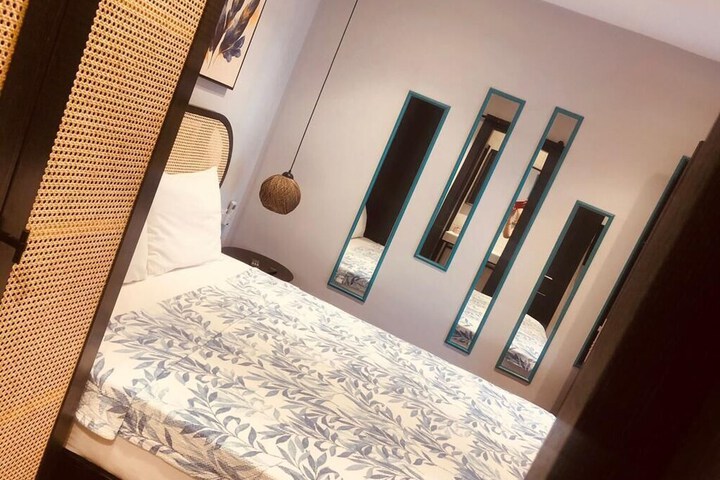 Room 18 of 35