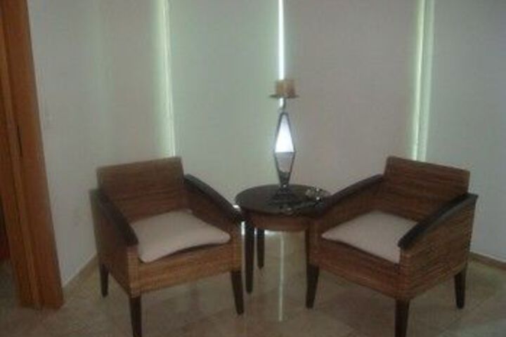 Room 21 of 57